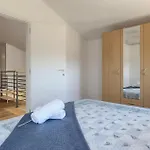 度假居 Villa May *
