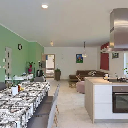 Vakantiehuis Villa May