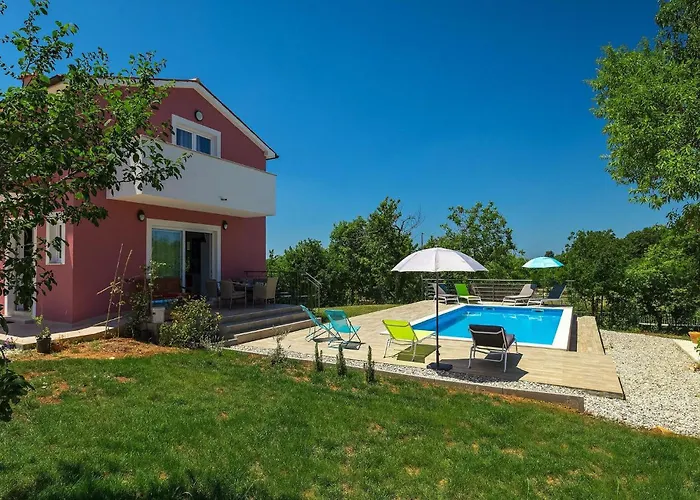 Villa May Feriehus *