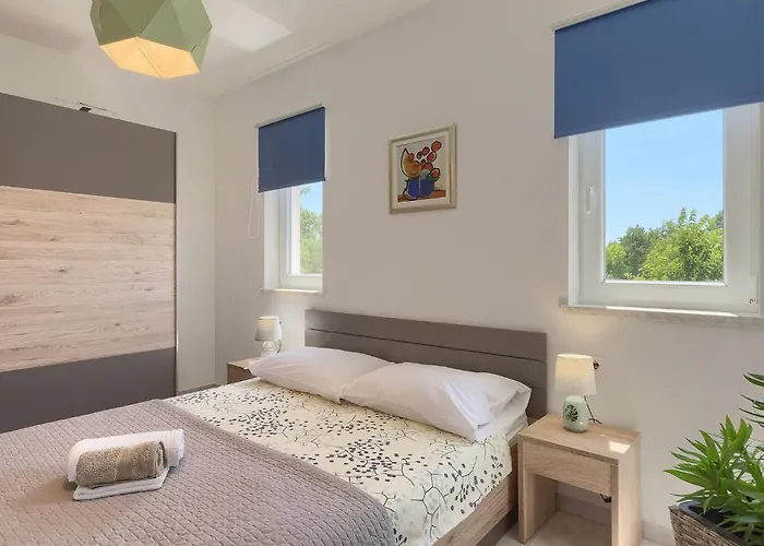 Feriehus Villa May *